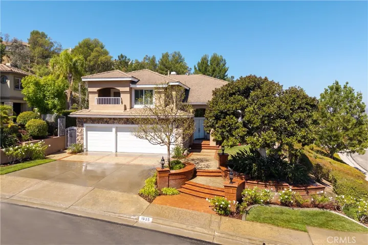 1035 S Rexford Lane, Anaheim Hills, California 92808