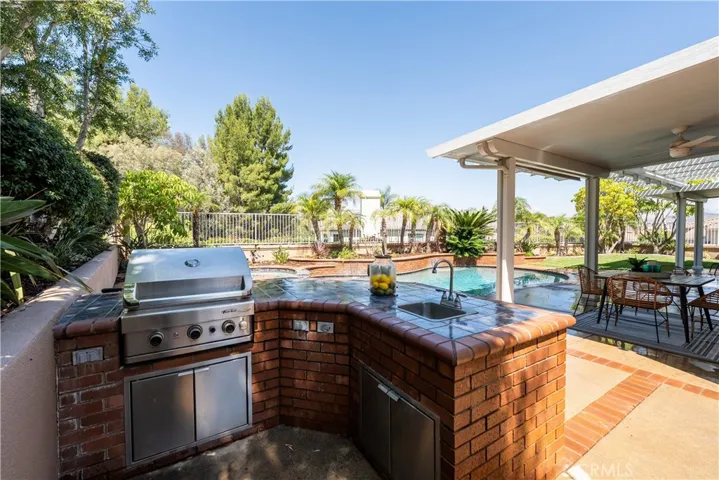 1035 S Rexford Lane, Anaheim Hills, California 92808