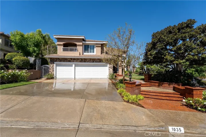 1035 S Rexford Lane, Anaheim Hills, California 92808