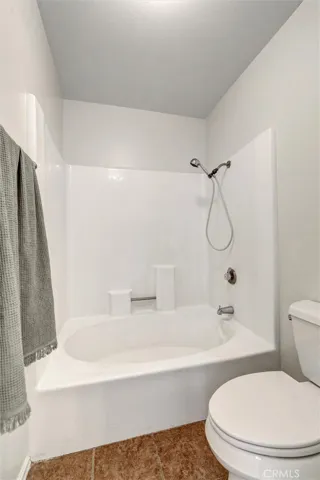 43 Glenhurst, Irvine, California 92604