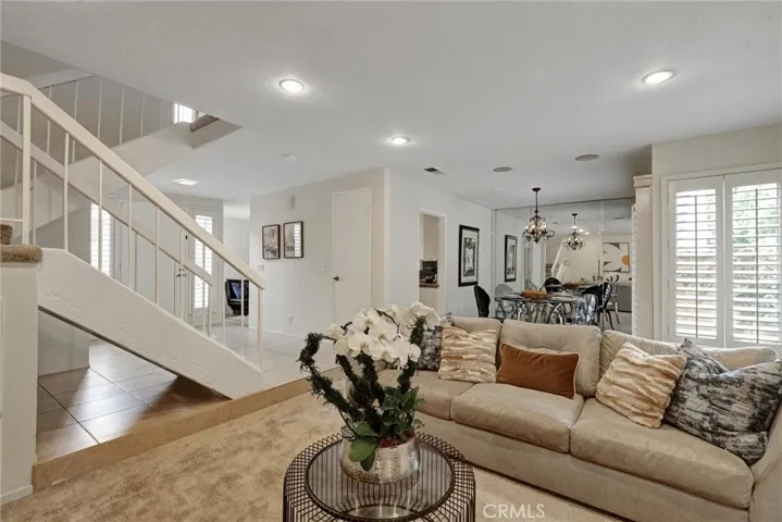 43 Glenhurst, Irvine, California 92604