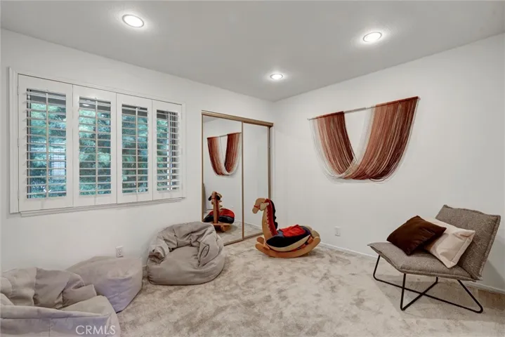 43 Glenhurst, Irvine, California 92604