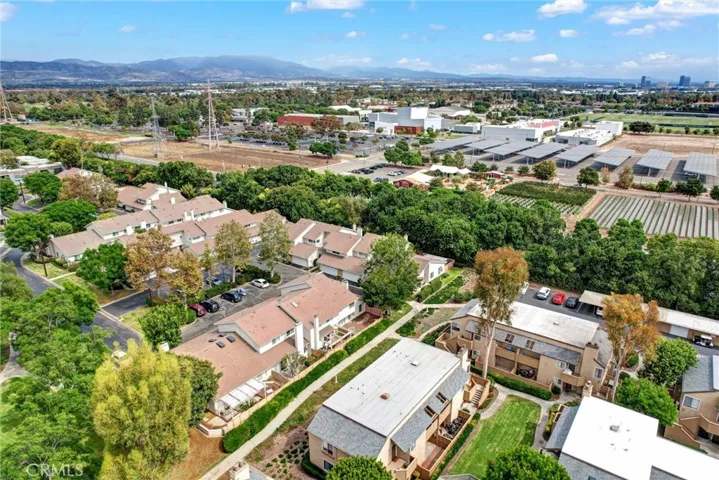 43 Glenhurst, Irvine, California 92604