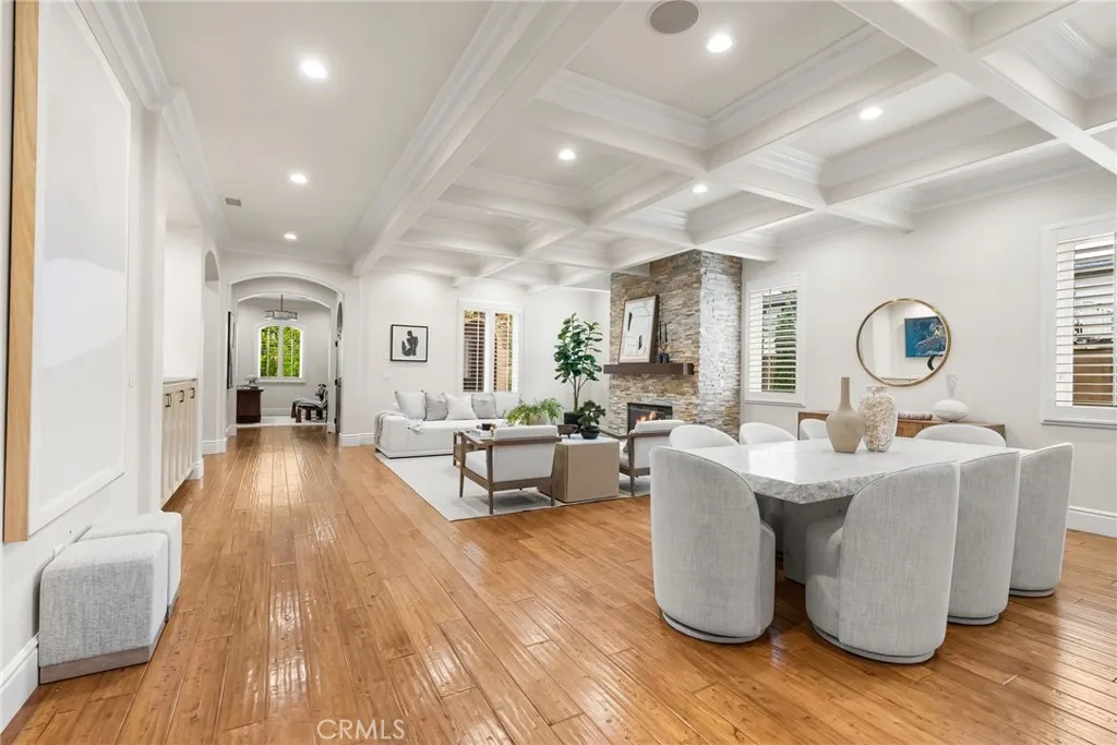 20382 Sw Cypress Street, Newport Beach, California 92660 home-pic-4