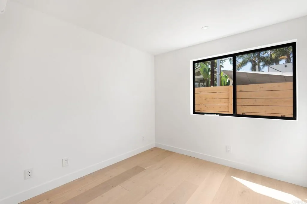 2052 Montgomery Avenue, Cardiff By The Sea, California 92007 home-pic-44