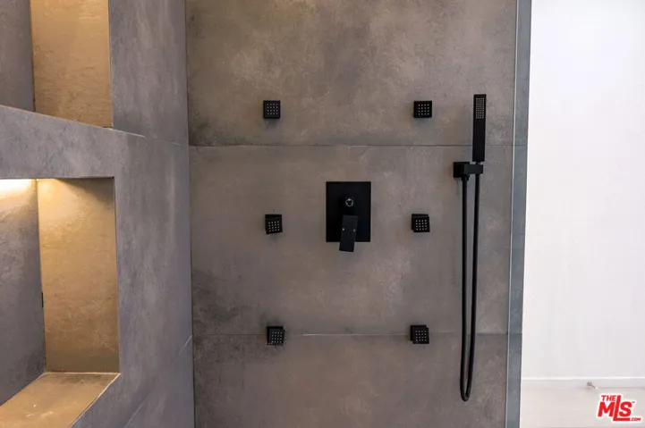 11848 Bel Terrace, Los Angeles, California 90049