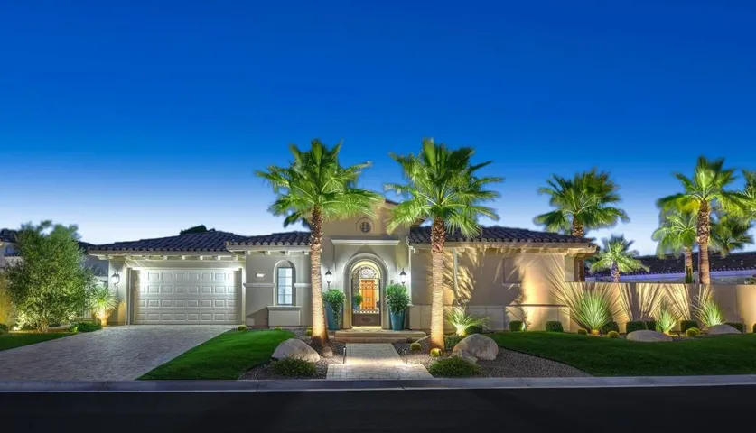 NIGHT FRONT OF HOME.jpg mls