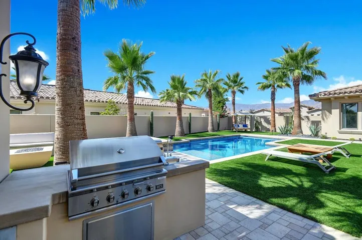 FRONT BBQ.jpg mls
