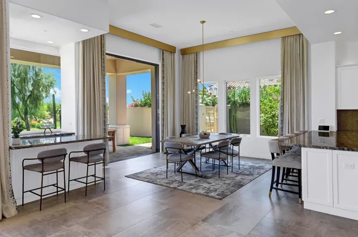 DINING SPACE.jpg mls