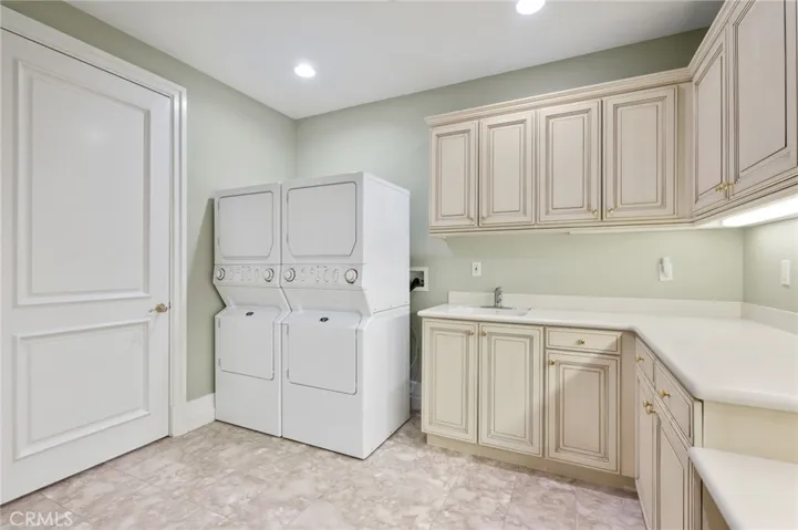 20 Via Del Cielo, Rancho Palos Verdes, California 90275