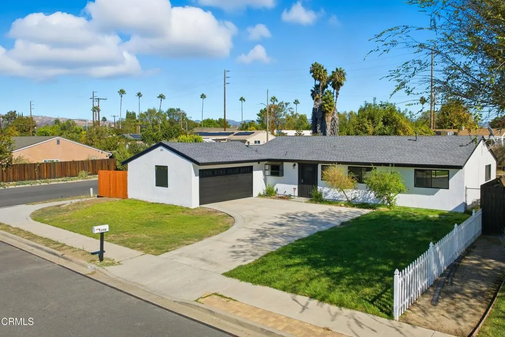1290 Lawrence Circle, Simi Valley, California 93065 home-pic-0