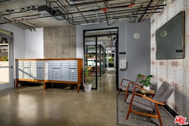 710 N El Centro Avenue 713, Los Angeles, California 90038