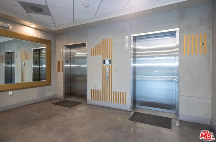 1025 S Berendo Street 205, Los Angeles, California 90006