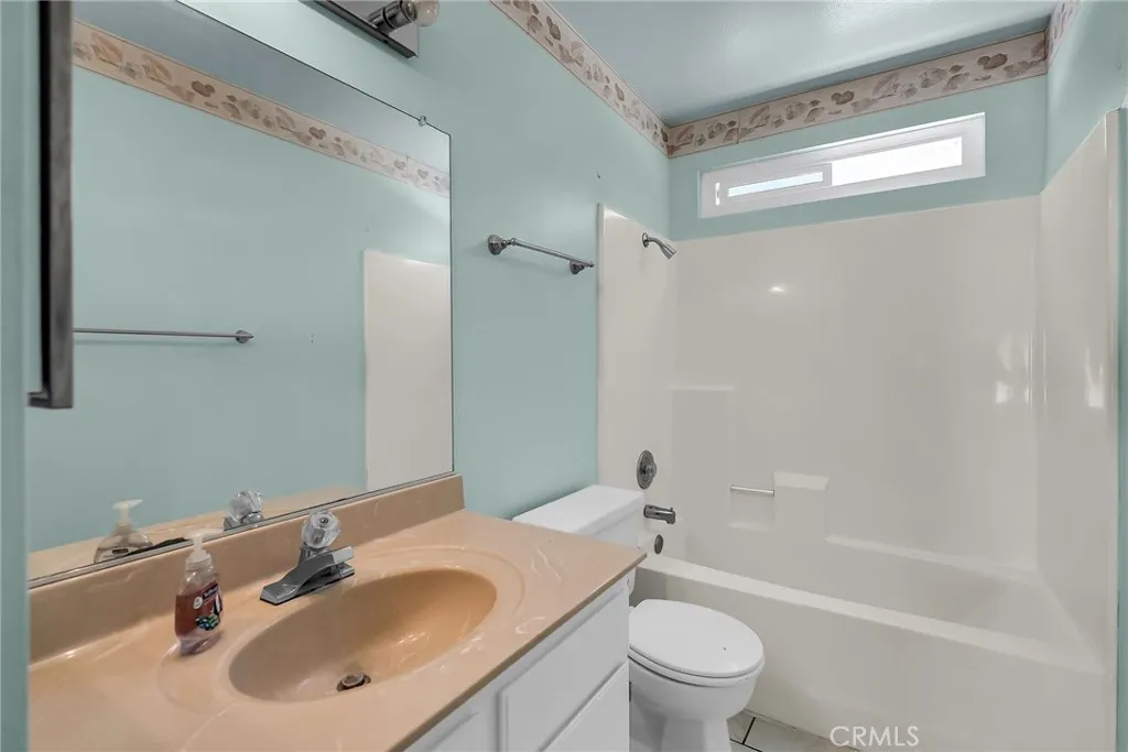 6164 Goldenrod Lane, Riverside, California 92504 home-pic-19