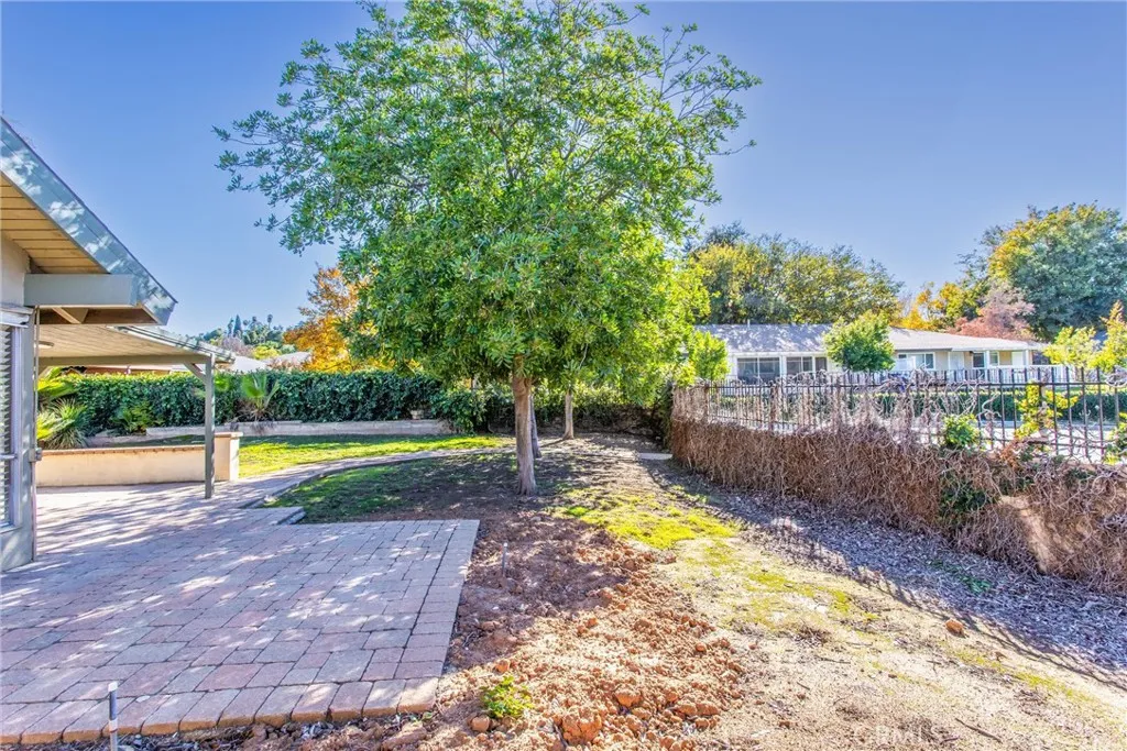 412 Phlox Court, Redlands, California 92373 home-pic-48