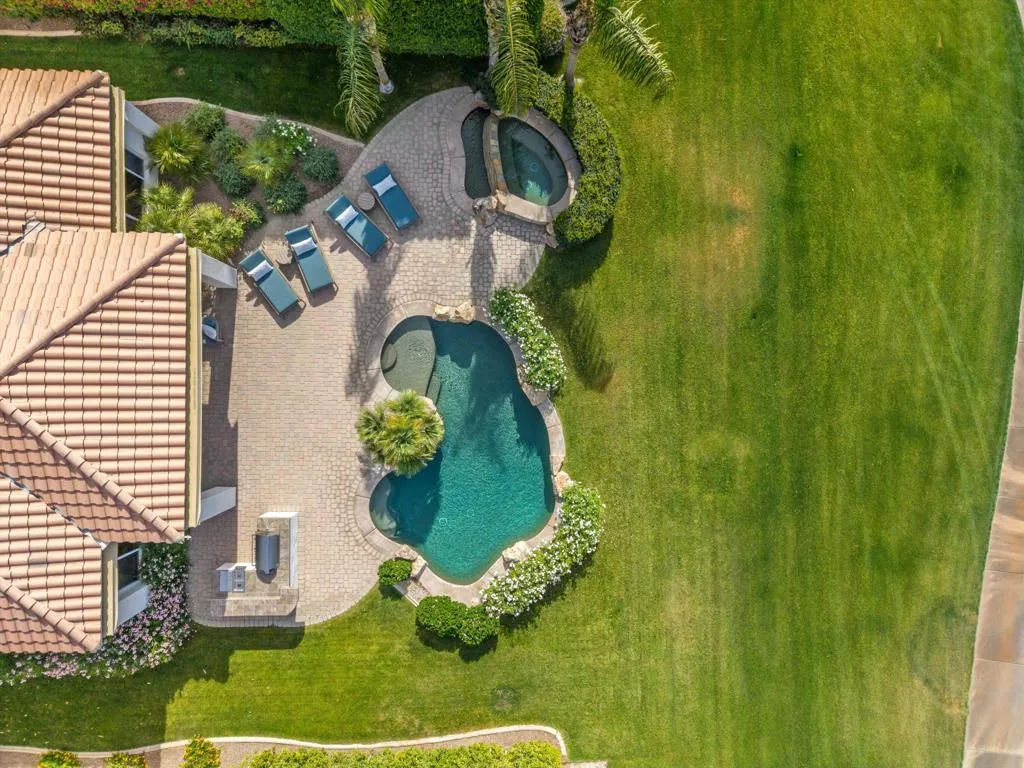 80233 Via Tesoro, La Quinta, California 92253 home-pic-41