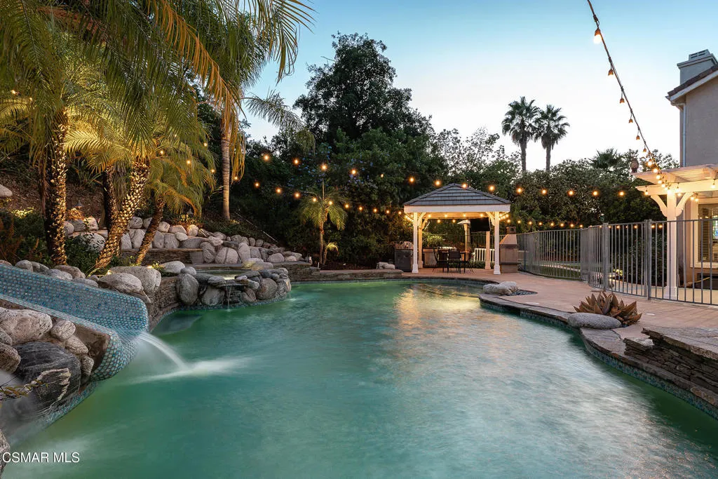 206 Shady Hills Court, Simi Valley, California 93065 home-pic-66