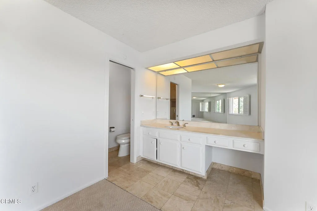 1988 Rolling Vista Drive 21, Lomita, California 90717 home-pic-22