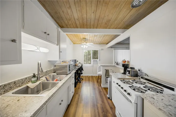 6251 Milton Avenue, Whittier, California 90601