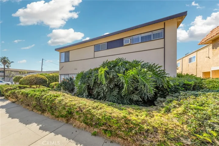 6251 Milton Avenue, Whittier, California 90601