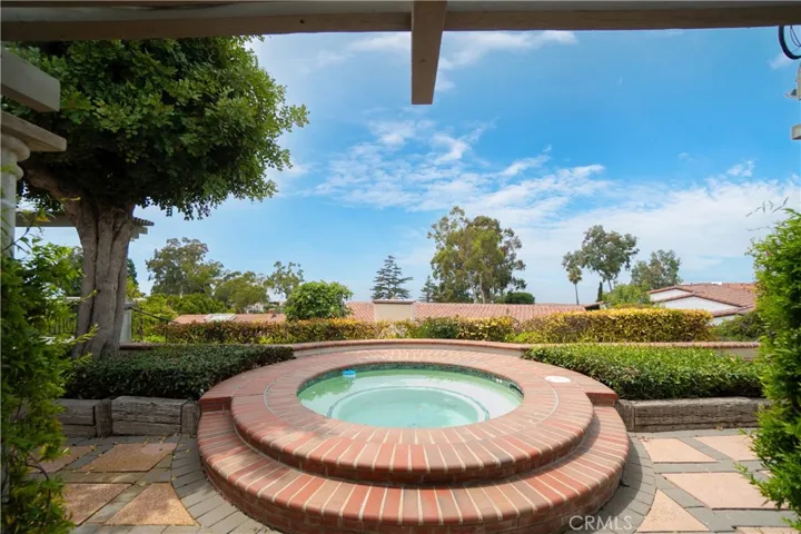 28303 Golden Meadow Drive, Rancho Palos Verdes, California 90275