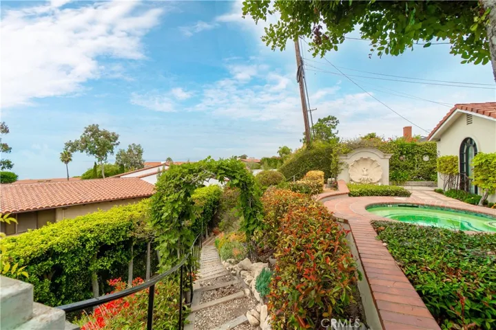 28303 Golden Meadow Drive, Rancho Palos Verdes, California 90275