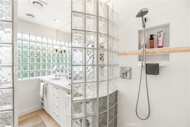 28303 Golden Meadow Drive, Rancho Palos Verdes, California 90275
