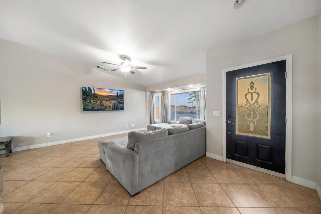 1492 N Marina Drive, Thermal, California 92274 home-pic-11