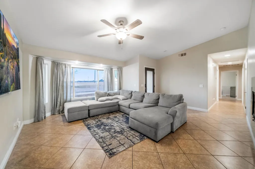 1492 N Marina Drive, Thermal, California 92274 home-pic-13