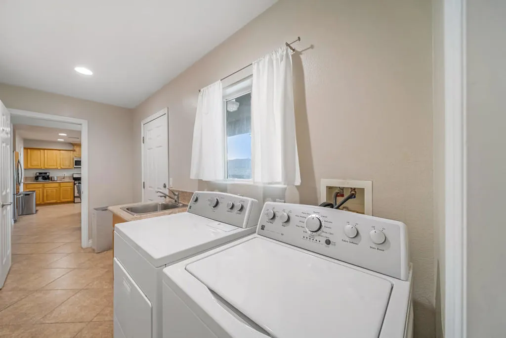 1492 N Marina Drive, Thermal, California 92274 home-pic-20