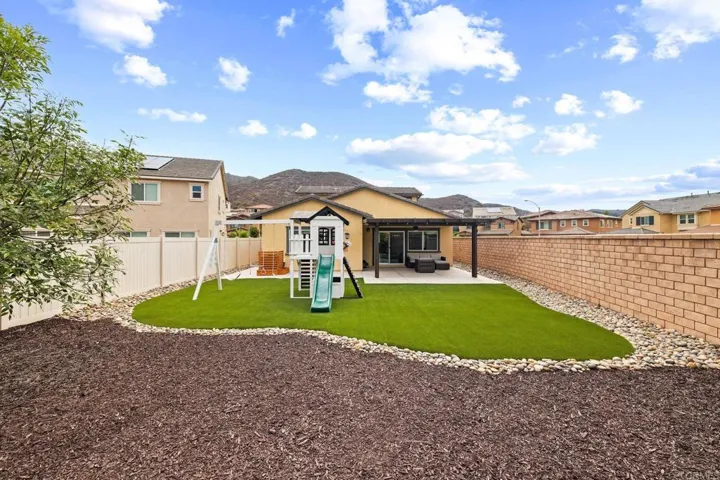35846 Esperia Way, Fallbrook, California 92028