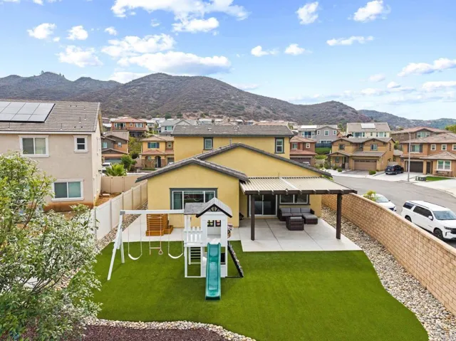35846 Esperia Way, Fallbrook, California 92028