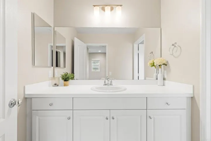 35846 Esperia Way, Fallbrook, California 92028