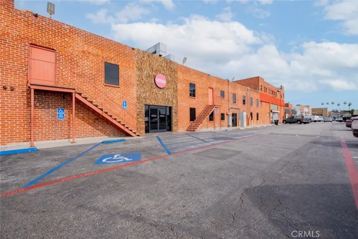 8206 Firestone Boulevard, Downey, California 90241
