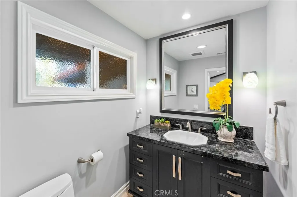 2987 Quedada, Newport Beach, California 92660 home-pic-18