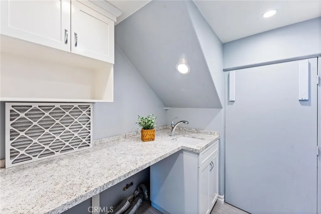 2987 Quedada, Newport Beach, California 92660 home-pic-23