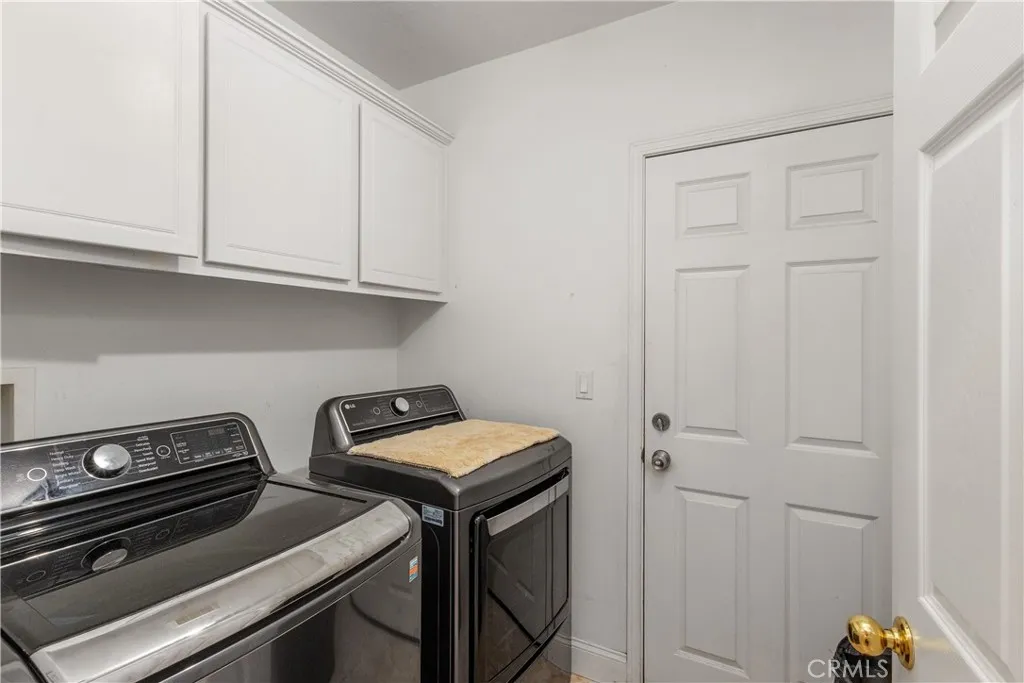 1547 Amberleaf, Costa Mesa, California 92626 home-pic-11