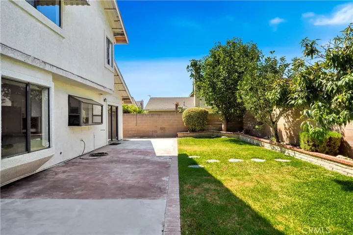 8261 Sparrow Lane, La Palma, California 90623
