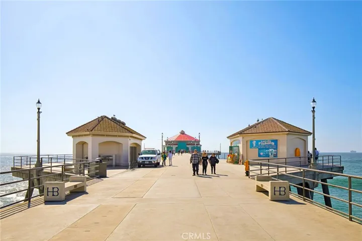HB at the Pier