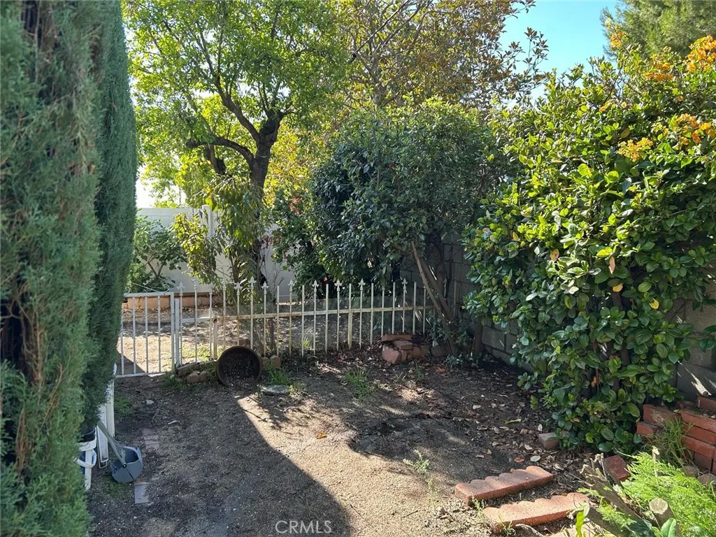 1215 Coronet, Pasadena, California 91107 home-pic-22