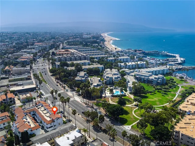 200 N Catalina Avenue F, Redondo Beach, California 90277