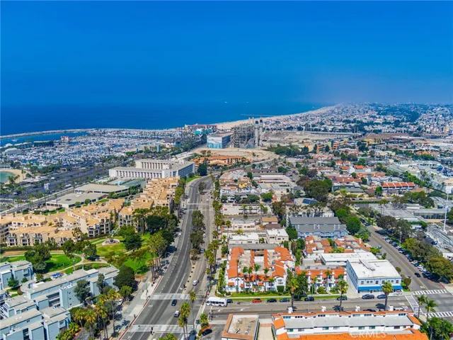 200 N Catalina Avenue F, Redondo Beach, California 90277