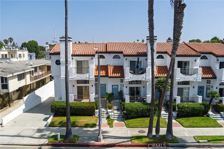 200 N Catalina Avenue F, Redondo Beach, California 90277