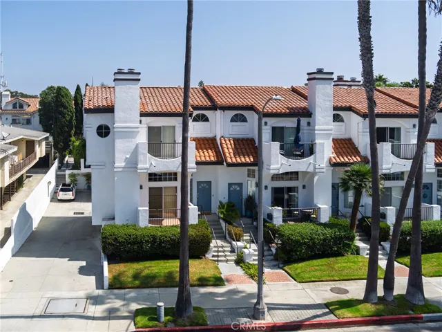 200 N Catalina Avenue F, Redondo Beach, California 90277