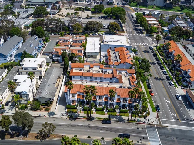 200 N Catalina Avenue F, Redondo Beach, California 90277