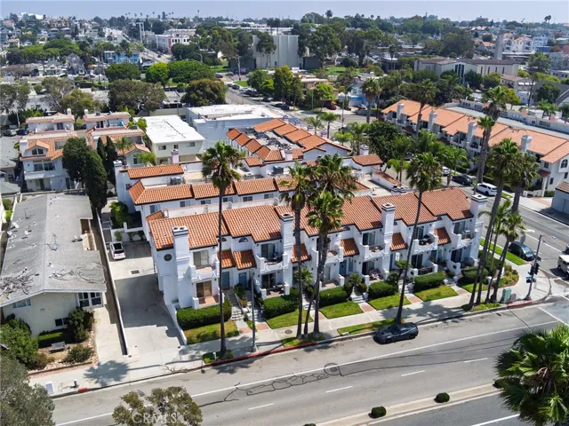 200 N Catalina Avenue F, Redondo Beach, California 90277
