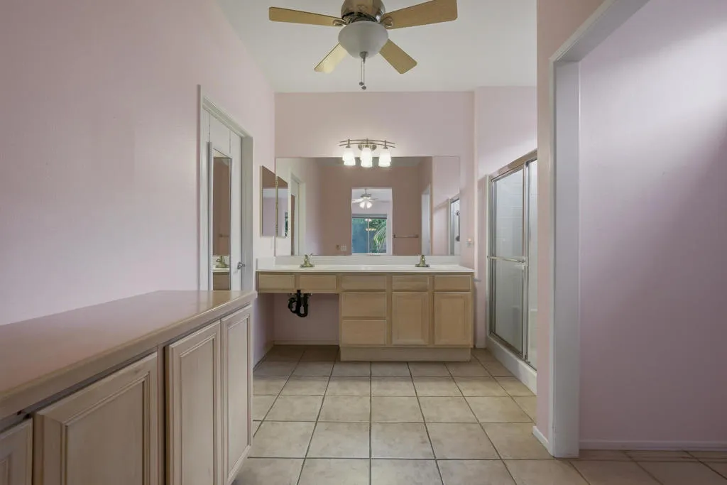 37410 Medjool Avenue, Palm Desert, California 92211 home-pic-23