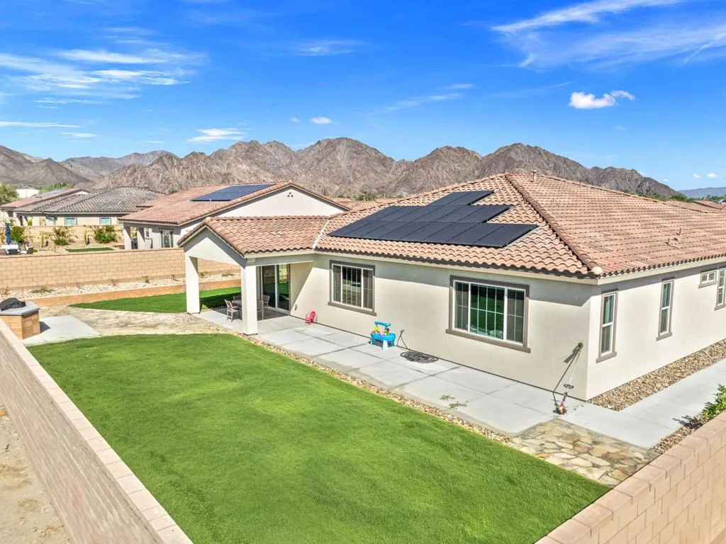 80335 Segovia View Way, La Quinta, California 92253 home-pic-3