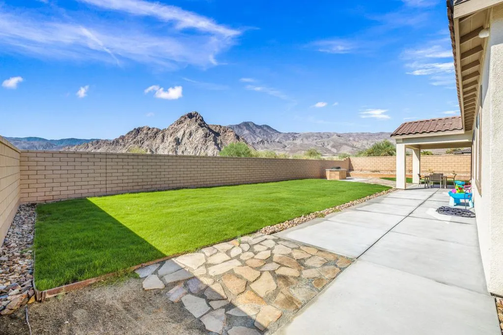 80335 Segovia View Way, La Quinta, California 92253 home-pic-21
