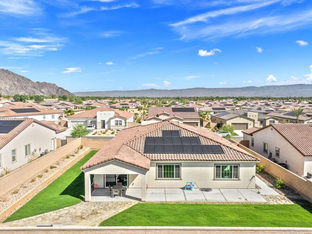 80335 Segovia View Way, La Quinta, California 92253 home-pic-2